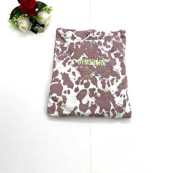 Gymshark Camo Graphic Oversized Hoodie Size XS - Picture 4 of 10